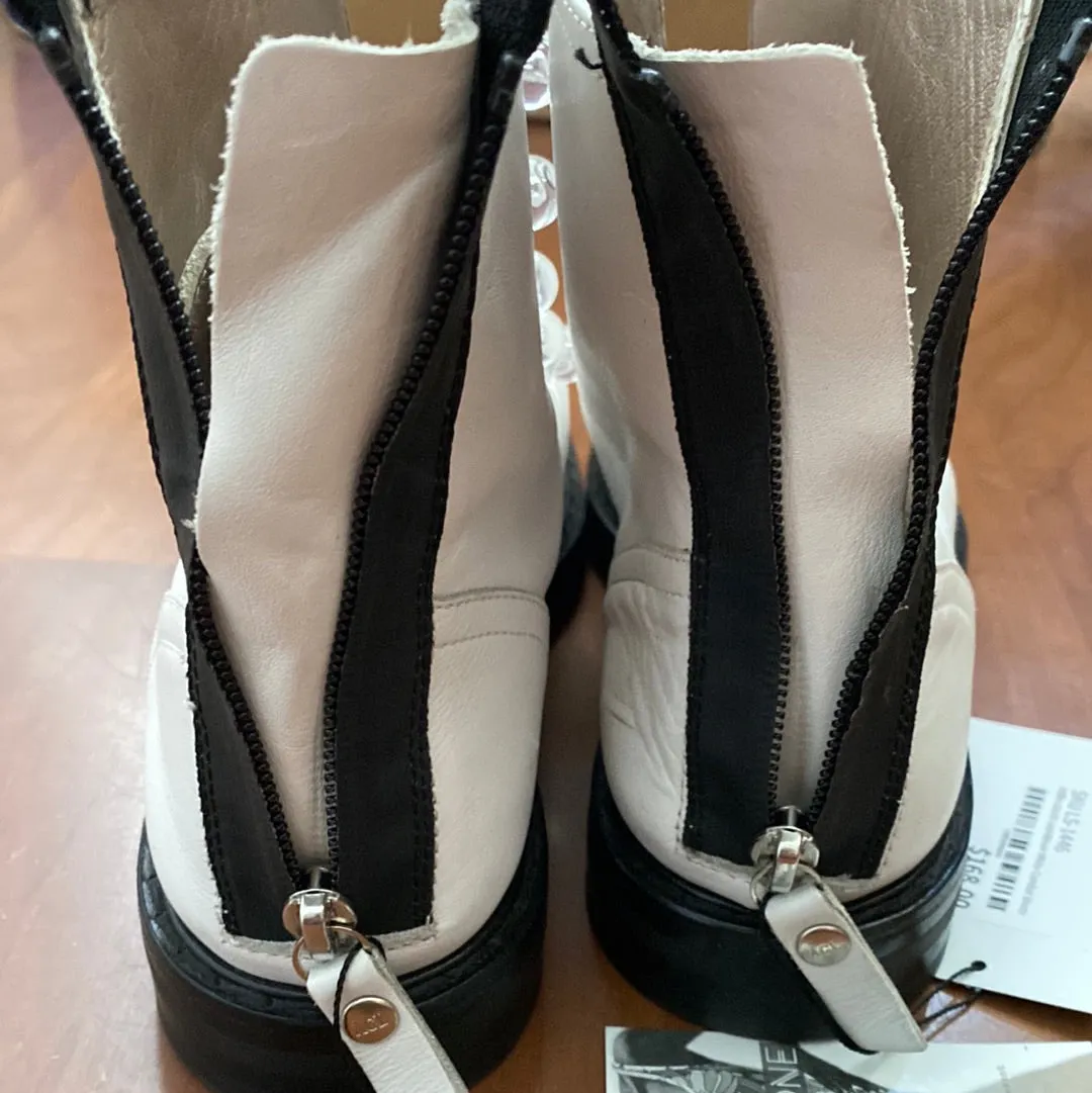 Atillio Giusti Leombruni White Combat Boots