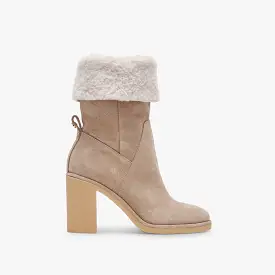 CADDIE PLUSH BOOTS ALMOND SUEDE - re:vita