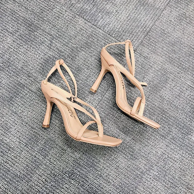 CILLA HEELED SANDALS