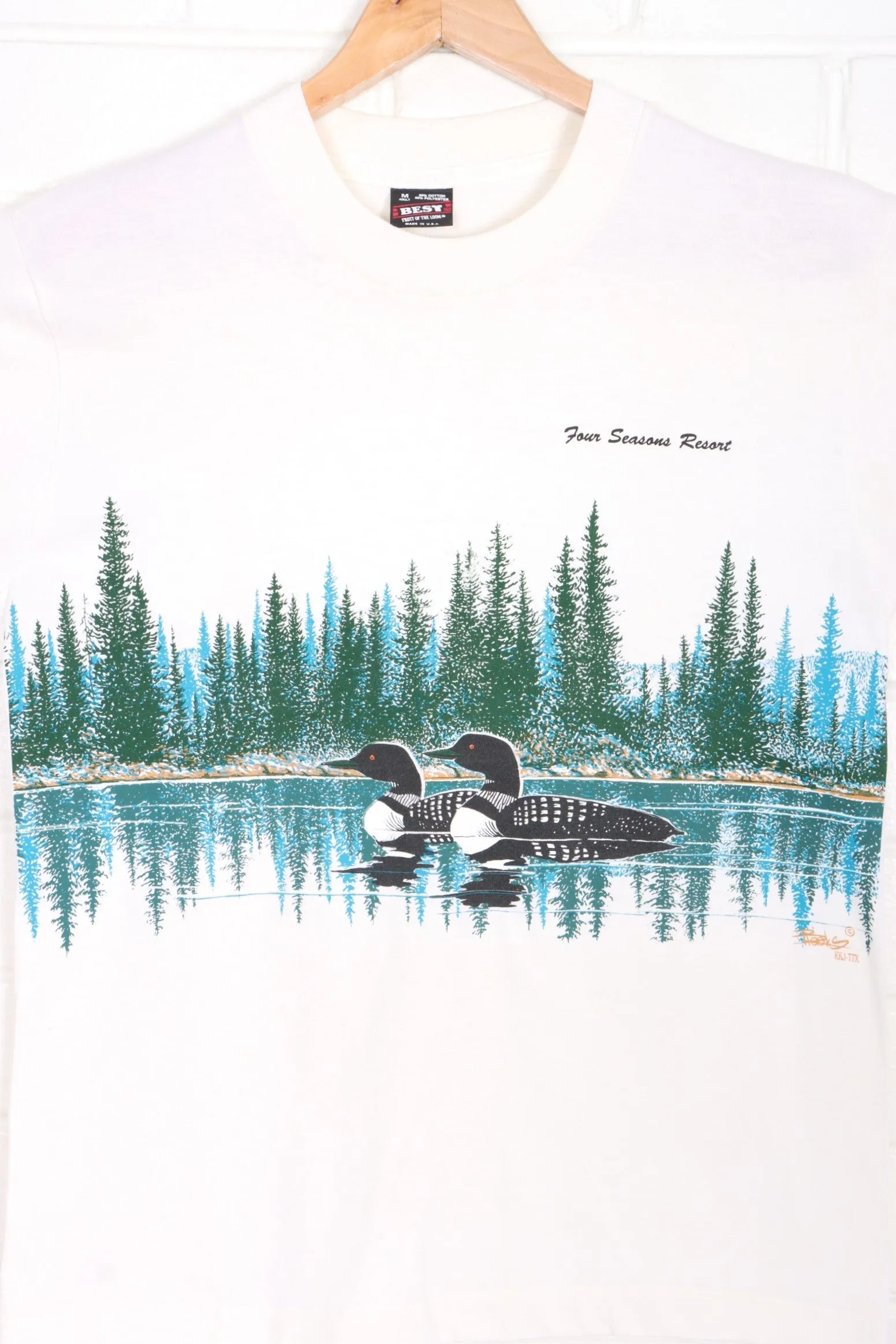 Four Seasons Resort River Loons Single Stitch T-Shirt USA Made (M)