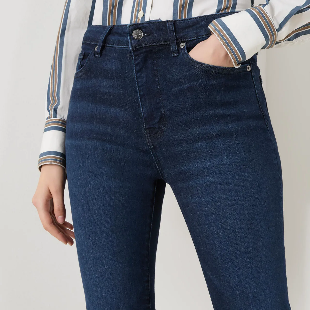 FRAME Le Crop Mini High-Rise Boot-Cut Jeans - Dark Blue