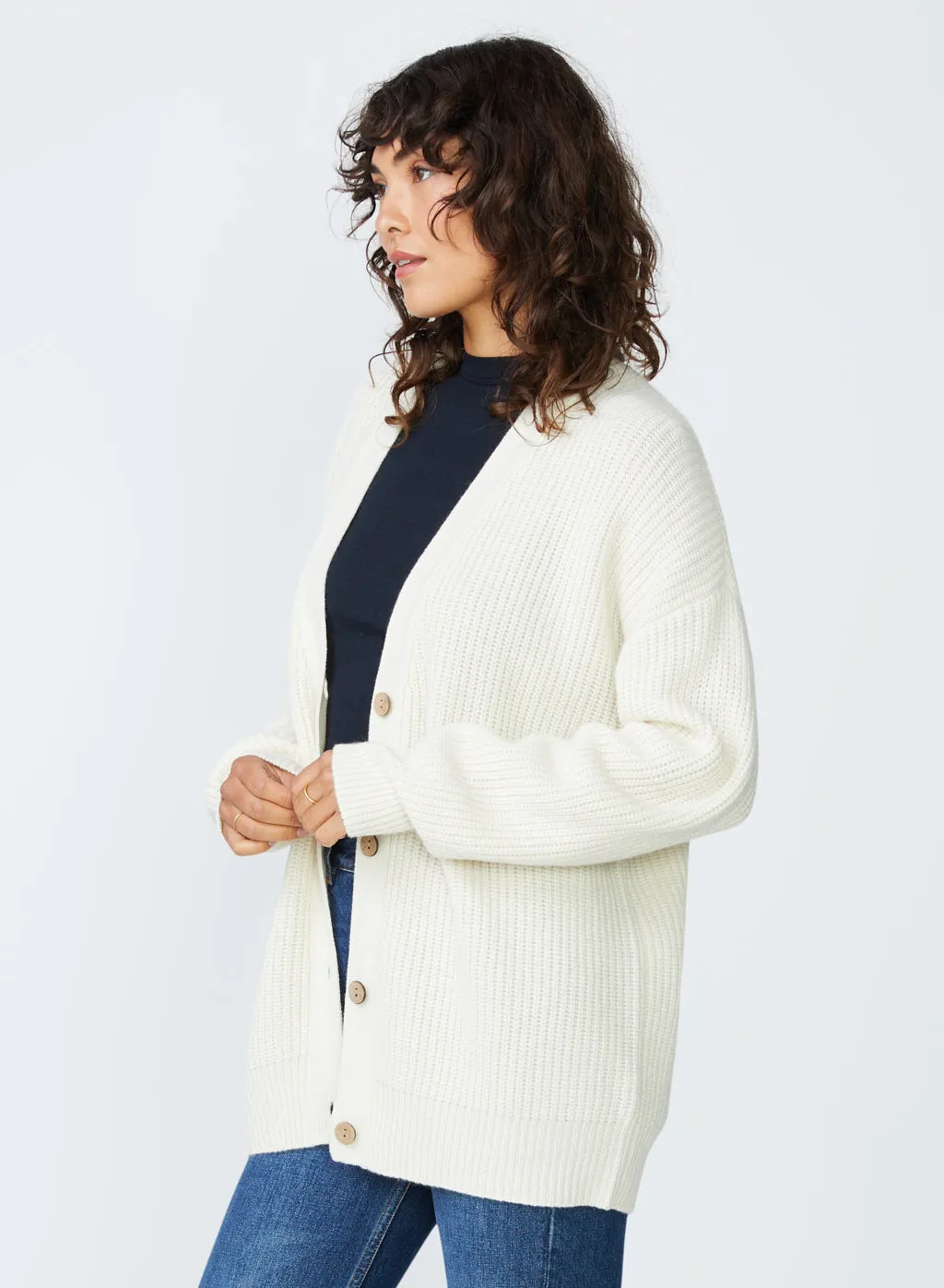 Ribbed Cashmere Oversized Cardigan Sweater in Cream