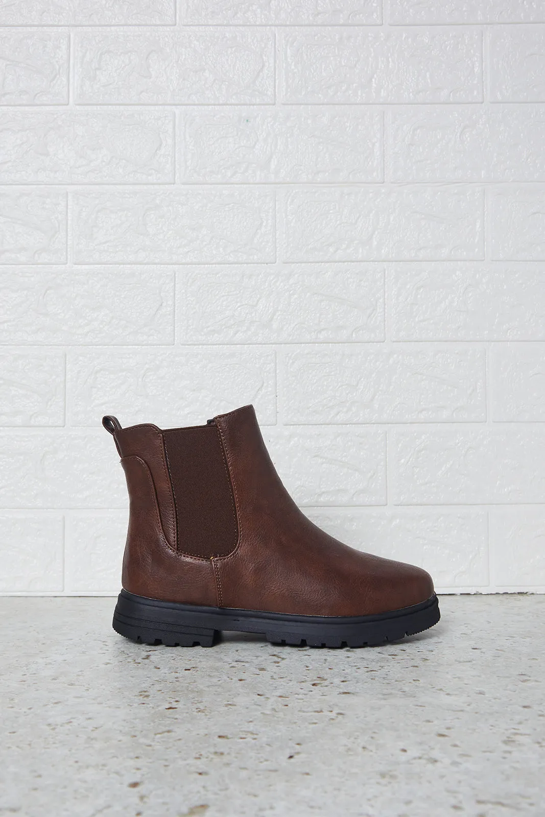 Senior Girls Brown Chelsea Boots