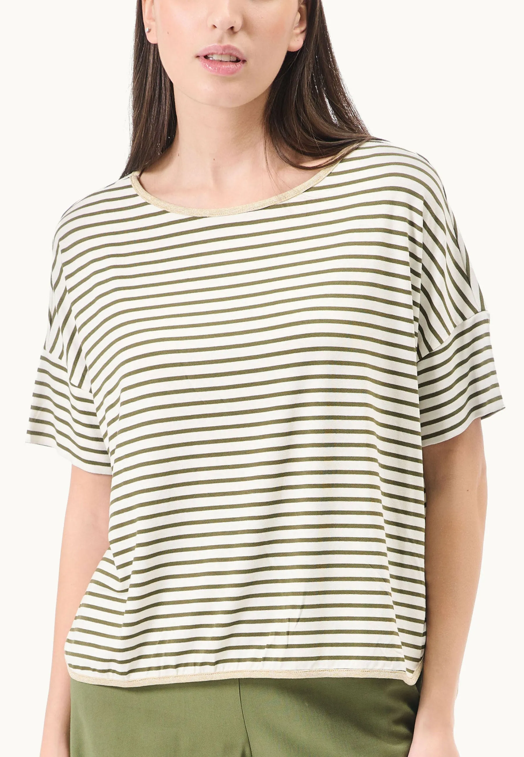 T-shirt over a righe bordi lurex