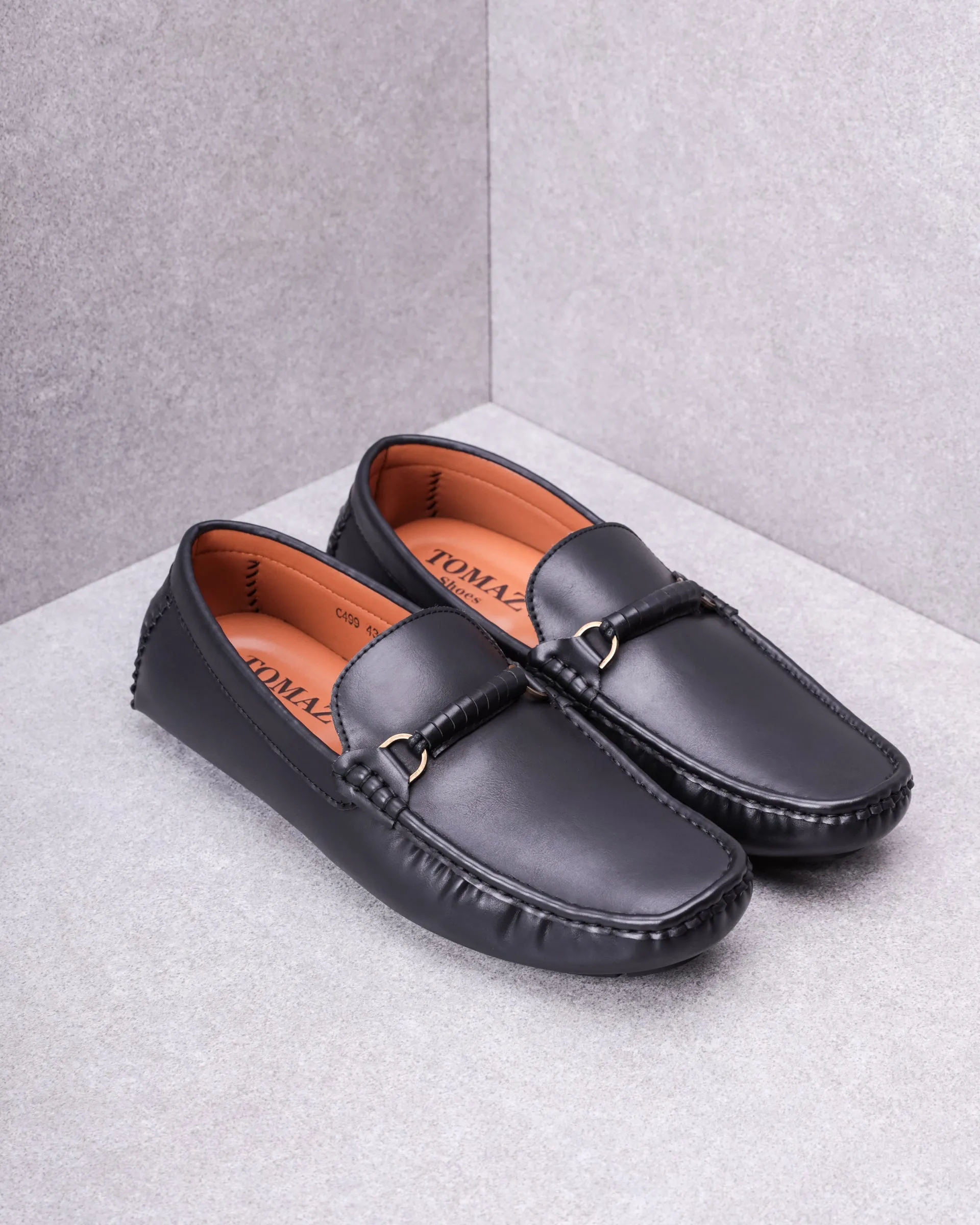 Tomaz C499 Men's Buckle Moccasins (Navy)