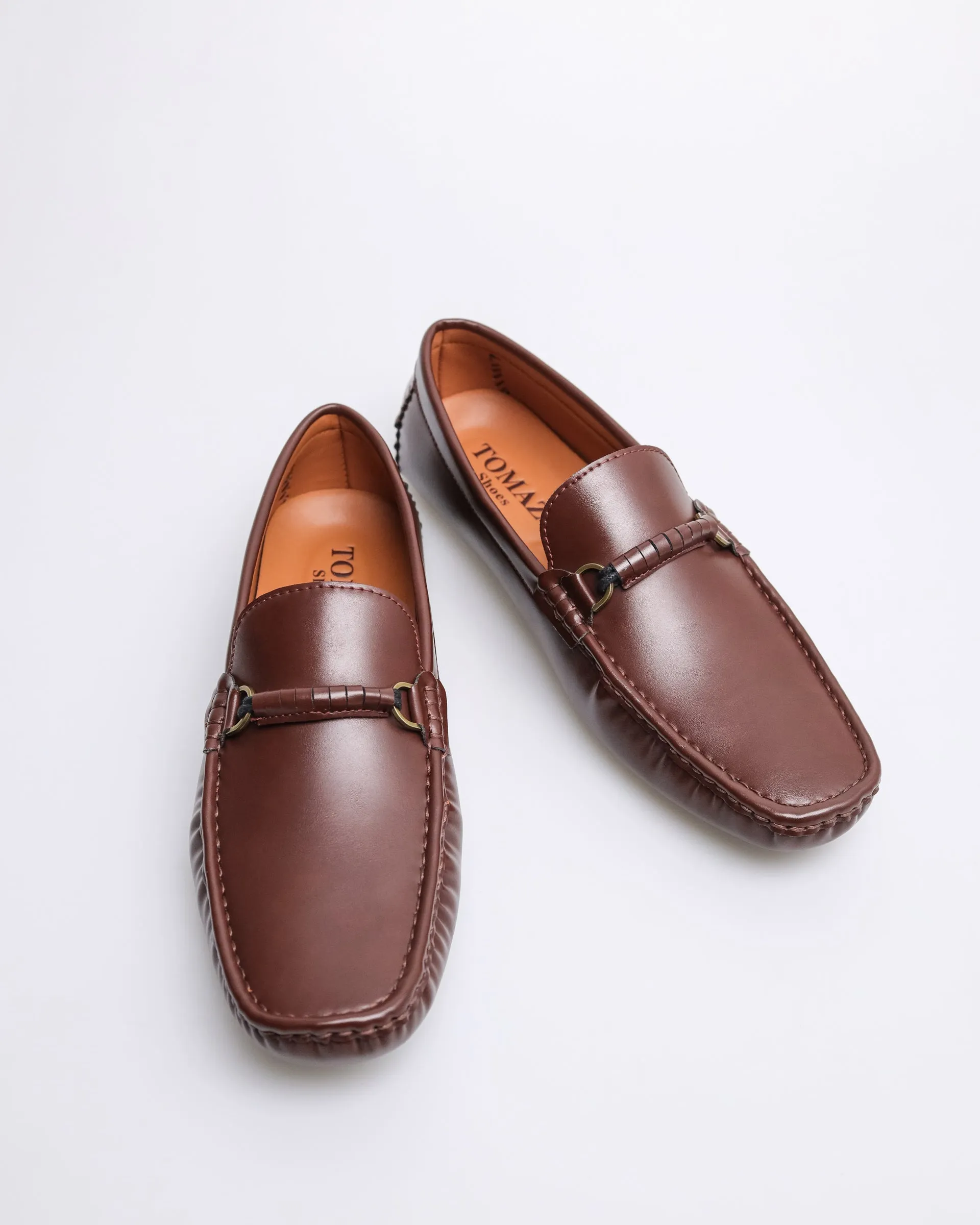 Tomaz C499 Men's Buckle Moccasins (Wine)