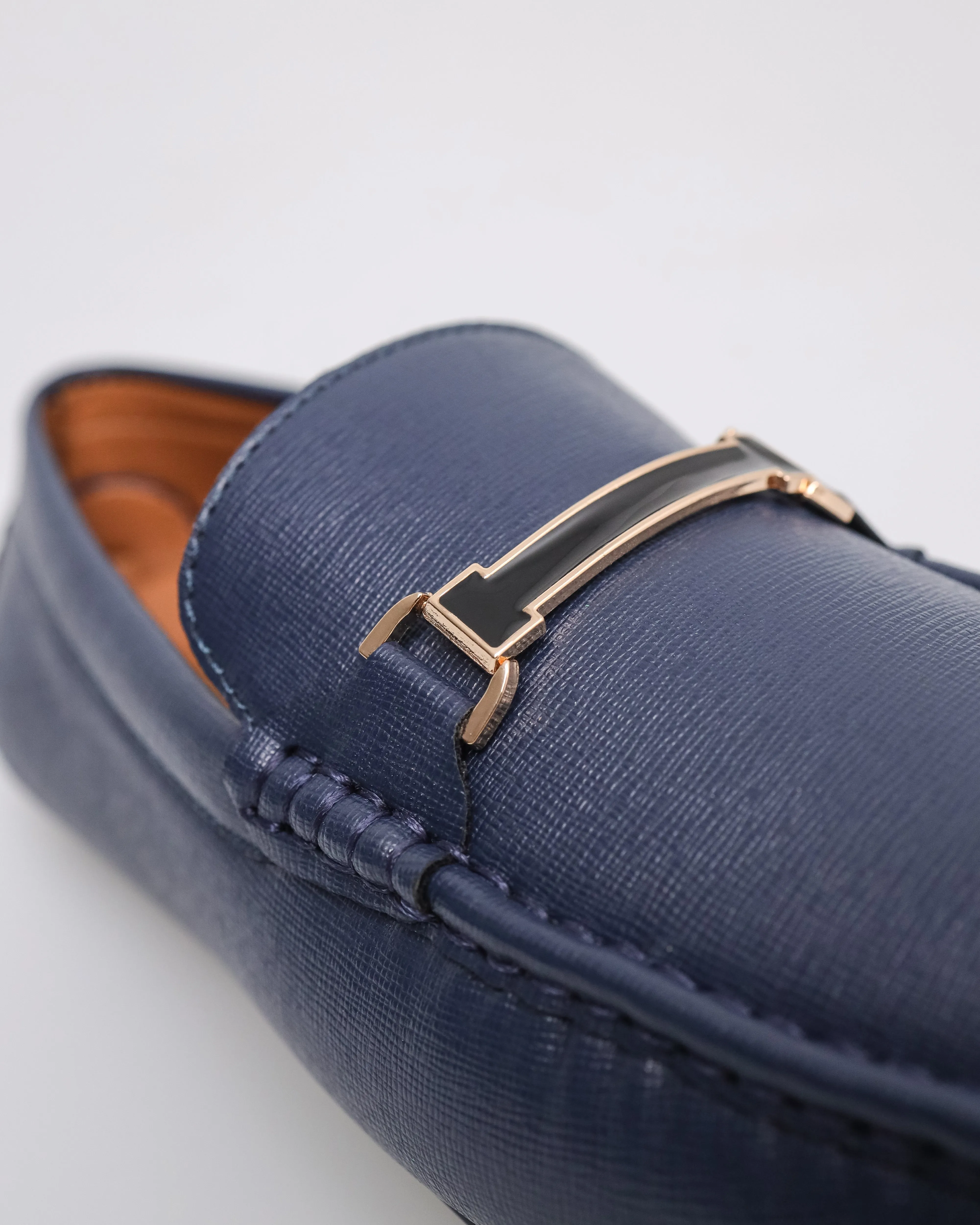 Tomaz C529 Men's Buckle Moccasins (Navy)