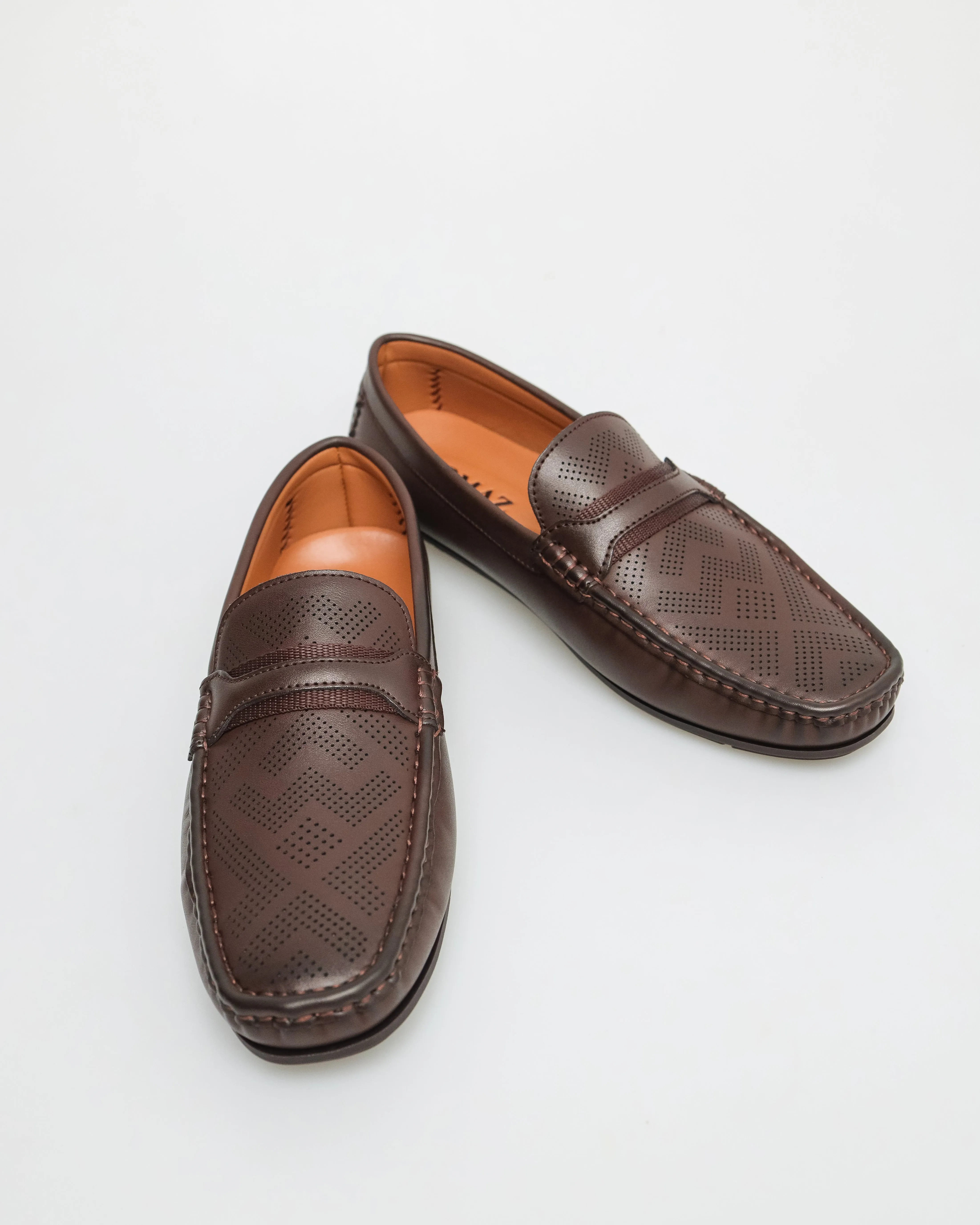 Tomaz C581 Men's Buckle Moccasins (Coffee)