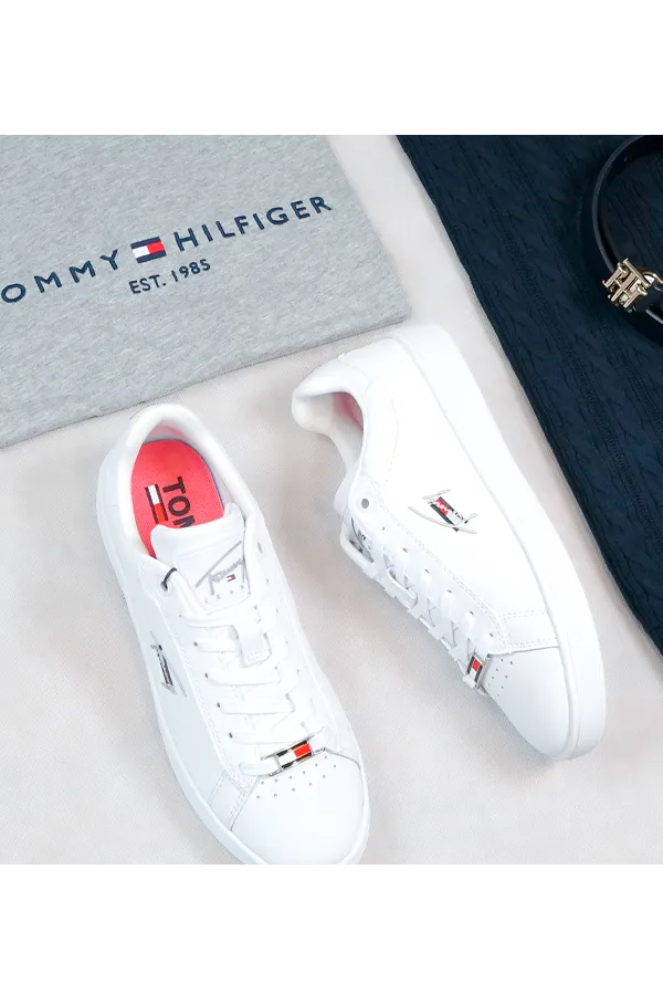 Tommy Hilfiger Women Signature Logo Sneaker White