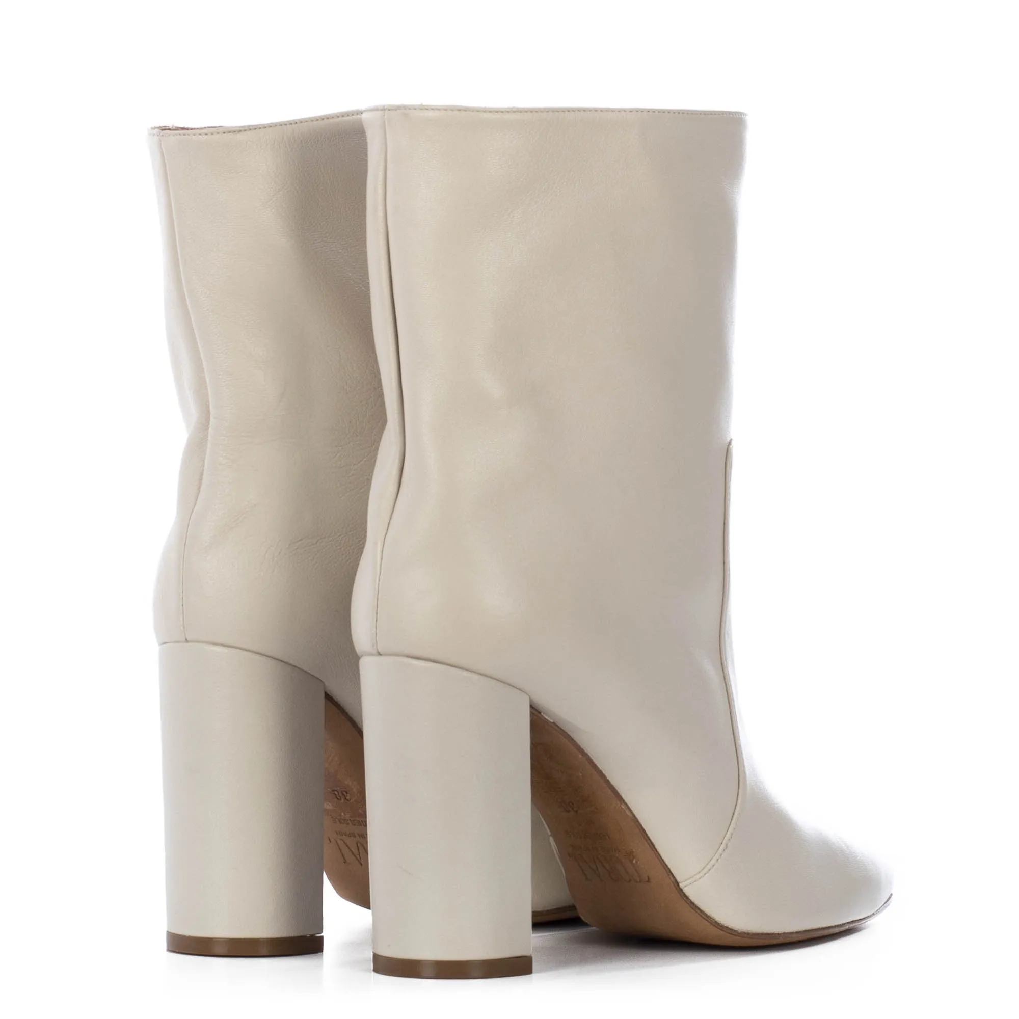 TORAL OFF-WHITE LEATHER ANKLE BOOTS