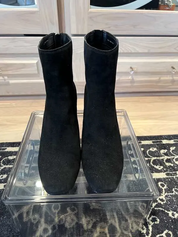 VIDAL BOOTIES IN ONYX - re:vita