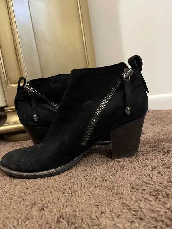 Women’s Jaeger Booties - re:vita